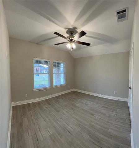 Building Photo - 906 Hardaway Ln