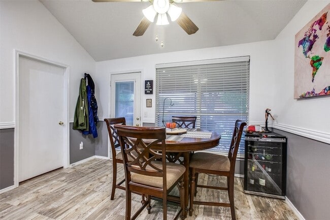 Building Photo - 1309 Aspen Ln