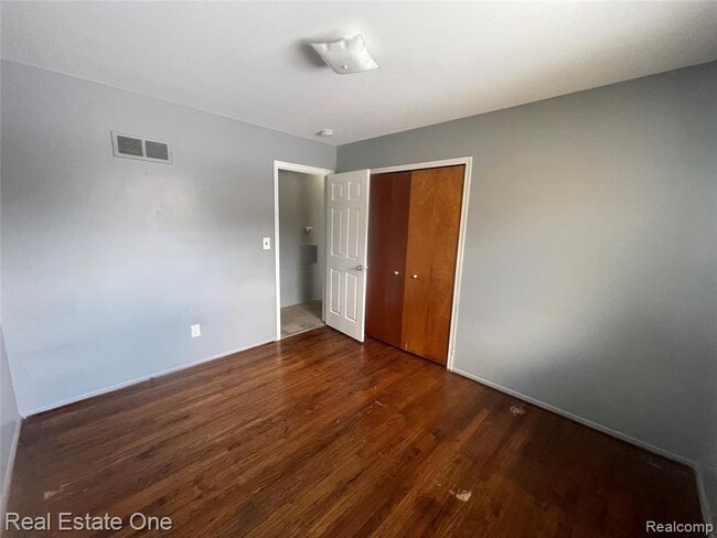 Building Photo - 34639 Richard O Dr