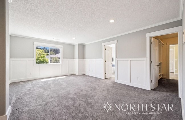 Building Photo - 11591 SW Cole Ln