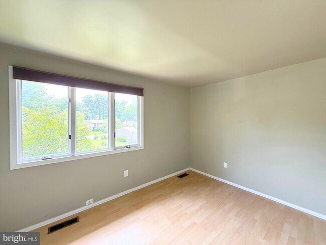 Building Photo - 11505 Alcinda Ln