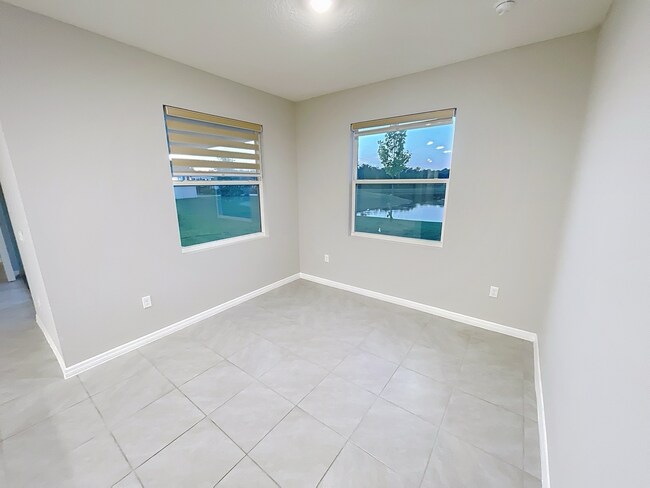 Building Photo - 13014 Willow Grove Dr
