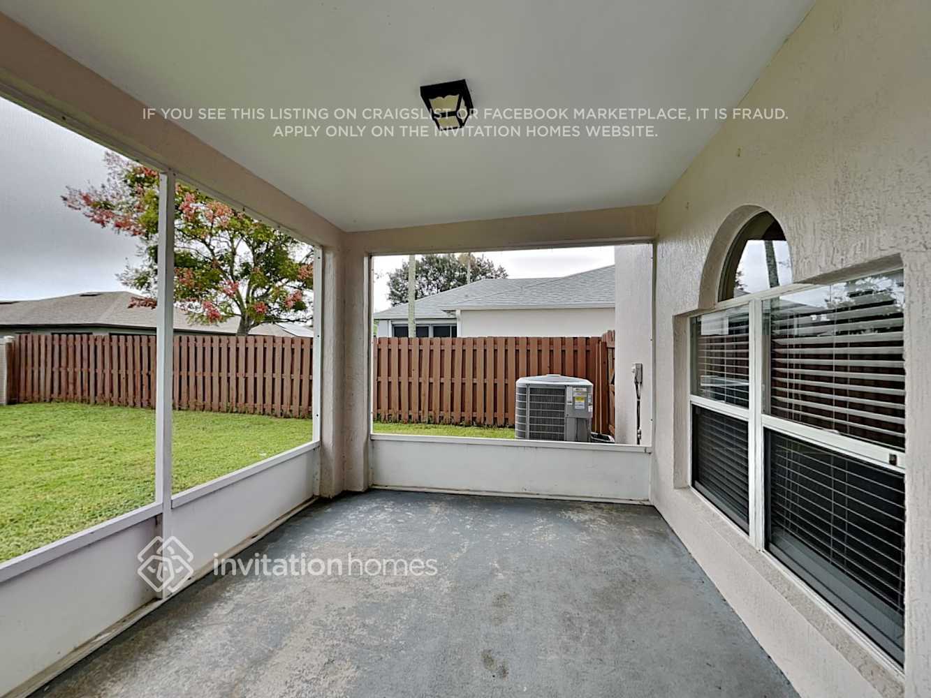 Building Photo - 3876 La Flor Dr