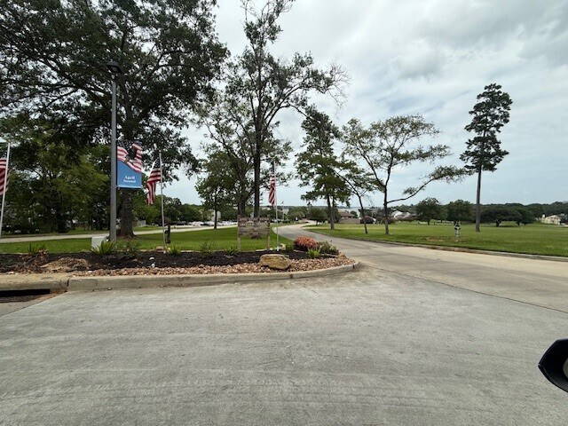Building Photo - April Villas Triplex