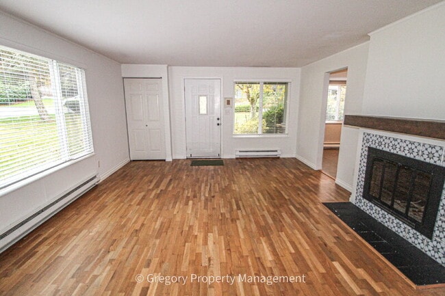 Building Photo - 14026 75th Ave NE