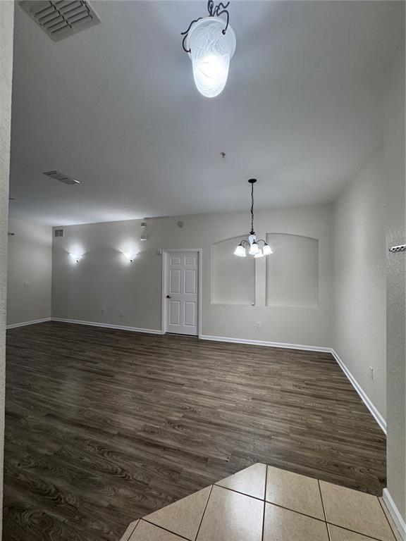 Building Photo - 3001 Greystone Loop