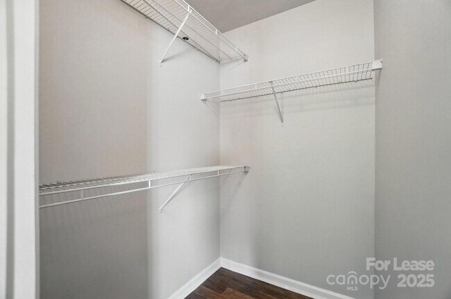 Building Photo - 9849 Campus Walk Ln
