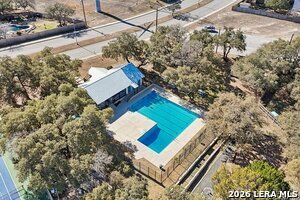 Building Photo - 15727 Knollrun