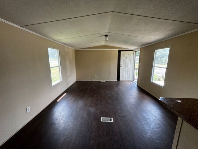 Building Photo - 2/2 in Cleveland County, NC