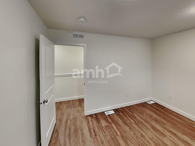 Building Photo - 3503 N Annabell St