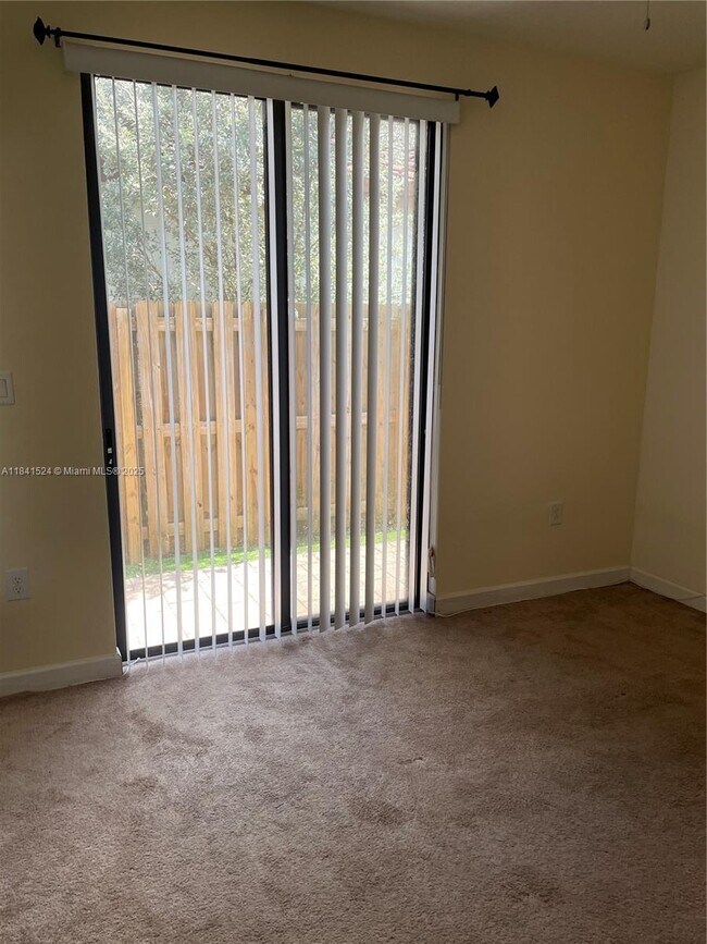 Building Photo - 15340 SW 176th Ln