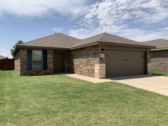 Building Photo - Beautiful Home in Frenship School District!!