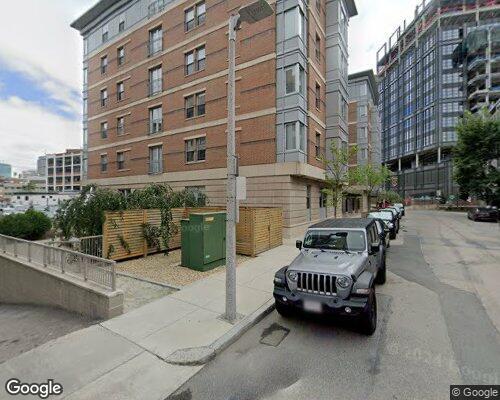 Building Photo - 16 Miner St