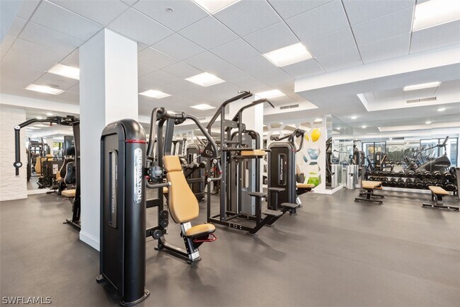 Building Photo - 1115 Central Ave