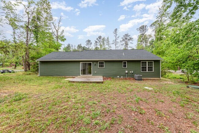 Building Photo - 268 American Dr