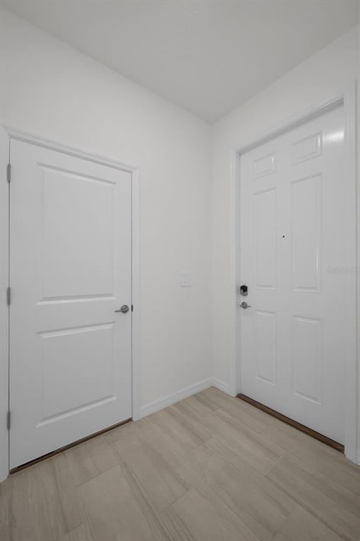 Building Photo - 18200 Pleasantview Blvd