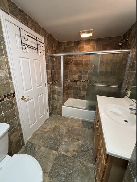 Building Photo - 22 Propose Rd