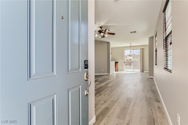 Building Photo - 6171 Sierra Blue Ct