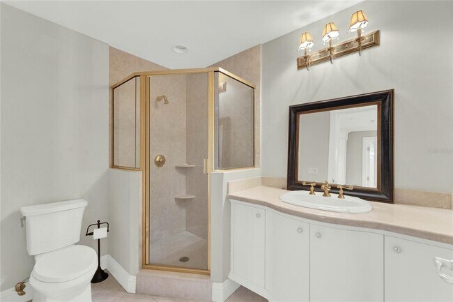 Building Photo - 200 S Interlachen Ave