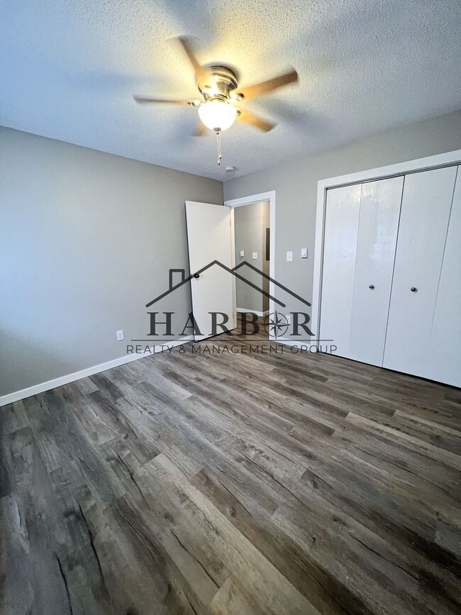 Building Photo - 1 Bedroom 1 Bath - New Avon - SPECIAL: App...