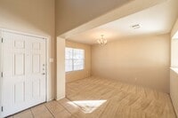 Building Photo - 4919 Celtic Cor