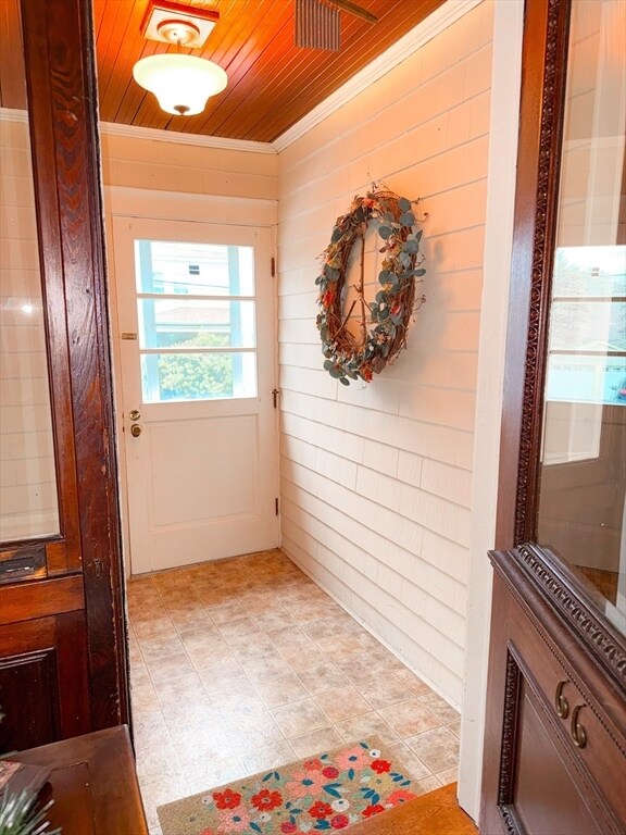 Building Photo - 66 Riverview Ave