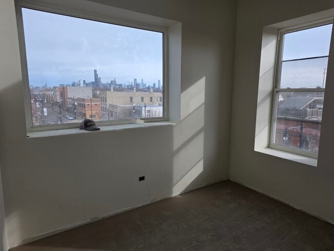 Building Photo - 3216 S Morgan St