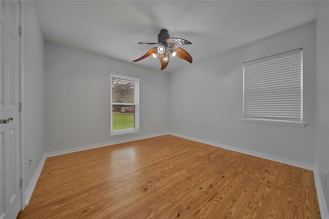 Building Photo - 29634 Shady Brook Ln