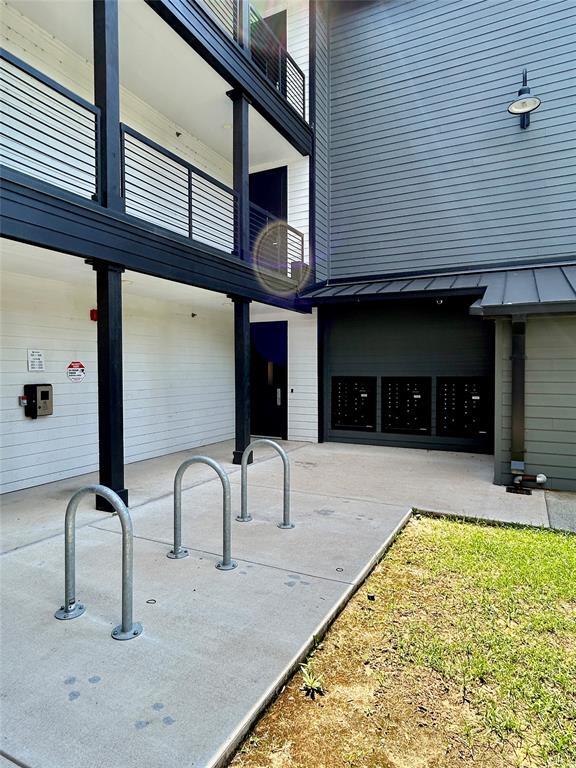 Building Photo - 3101 Govalle Ave