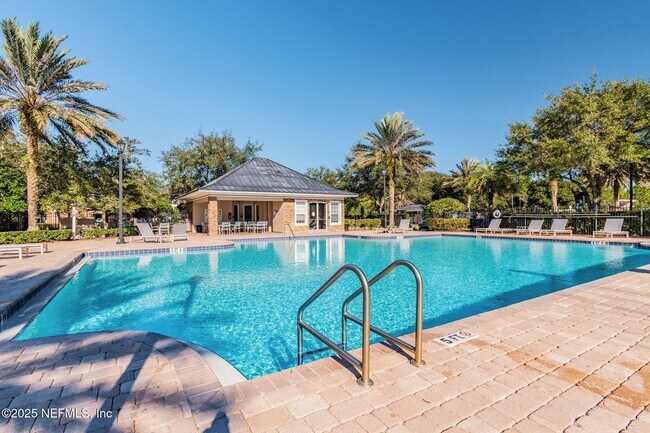 Building Photo - 5831 Parkstone Crossing Dr