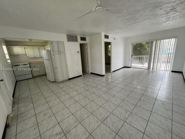 Building Photo - 7125 Dickens Ave