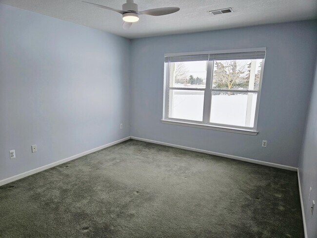 Building Photo - 3956 Bridle Pass