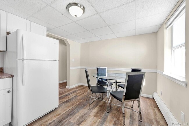 Building Photo - 2129 Julia Goldbach Ave