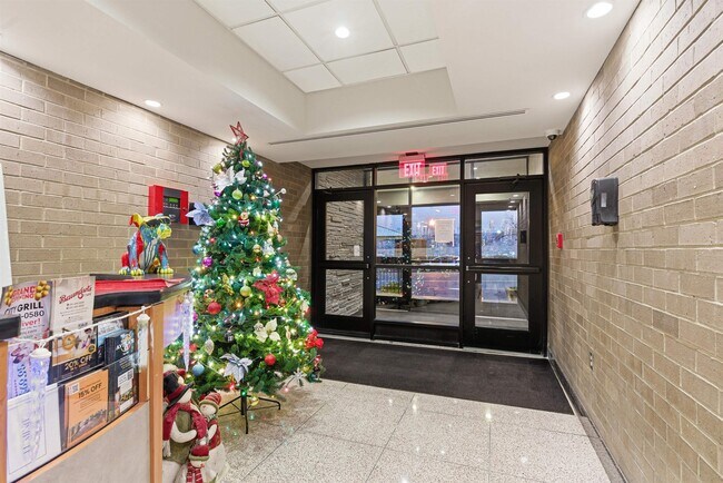 Building Photo - 5601 JFK Blvd E