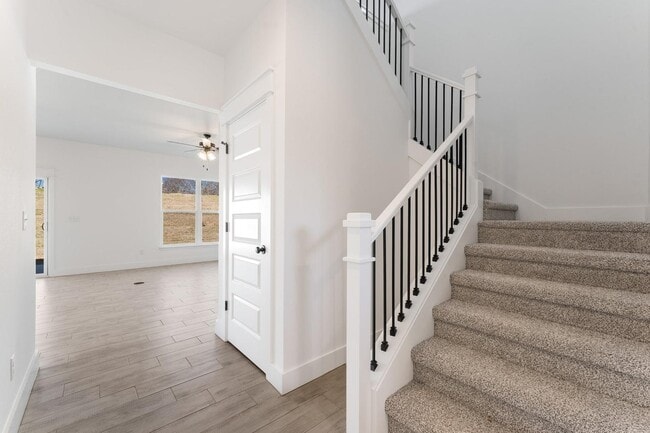 Building Photo - 1140 Ari Ave