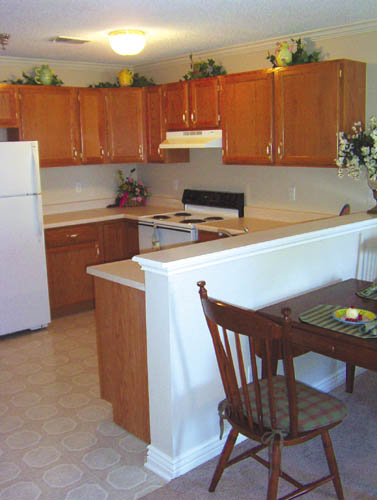Kitchen - Elliott Place Senior Living