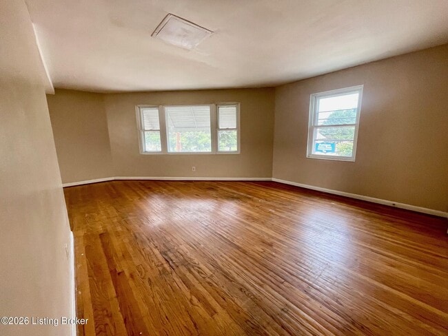 Building Photo - 2731 Preston Hwy