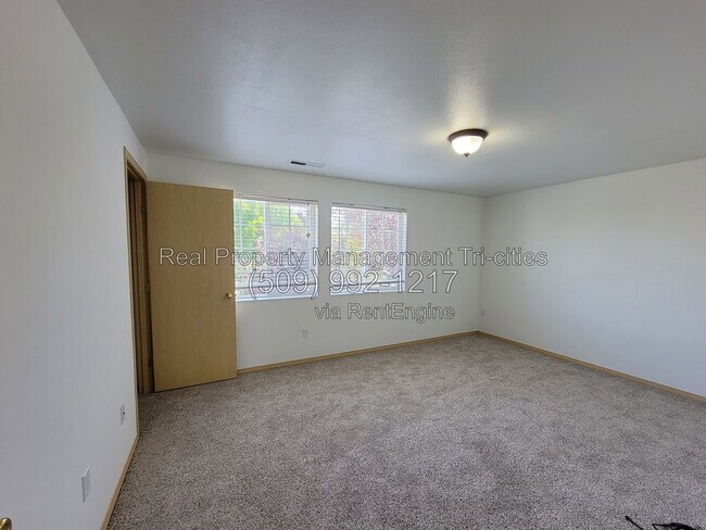 Building Photo - 2665 Dornoch Pl