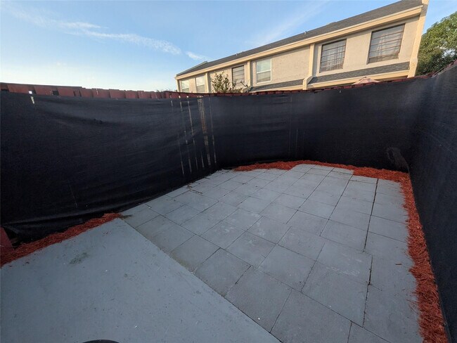 Building Photo - 2456 NW 52nd Ave