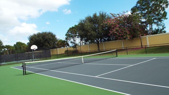 Building Photo - 9926 Perfect Dr