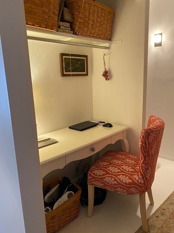 Building Photo - 50-56 Broadlawn Park