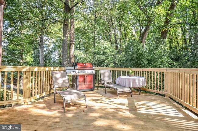 Building Photo - 7212 Grubby Thicket Way