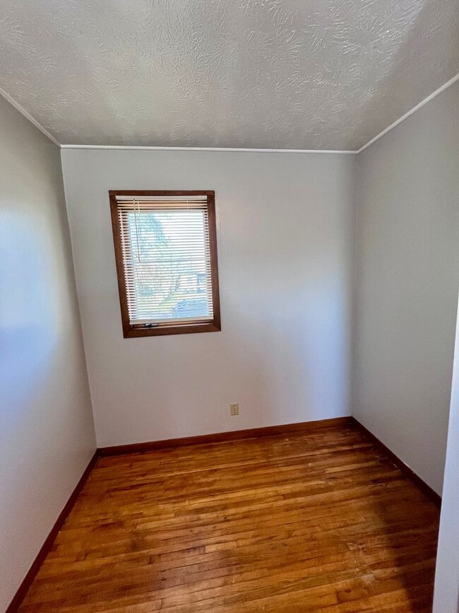 Building Photo - Tiny House Living