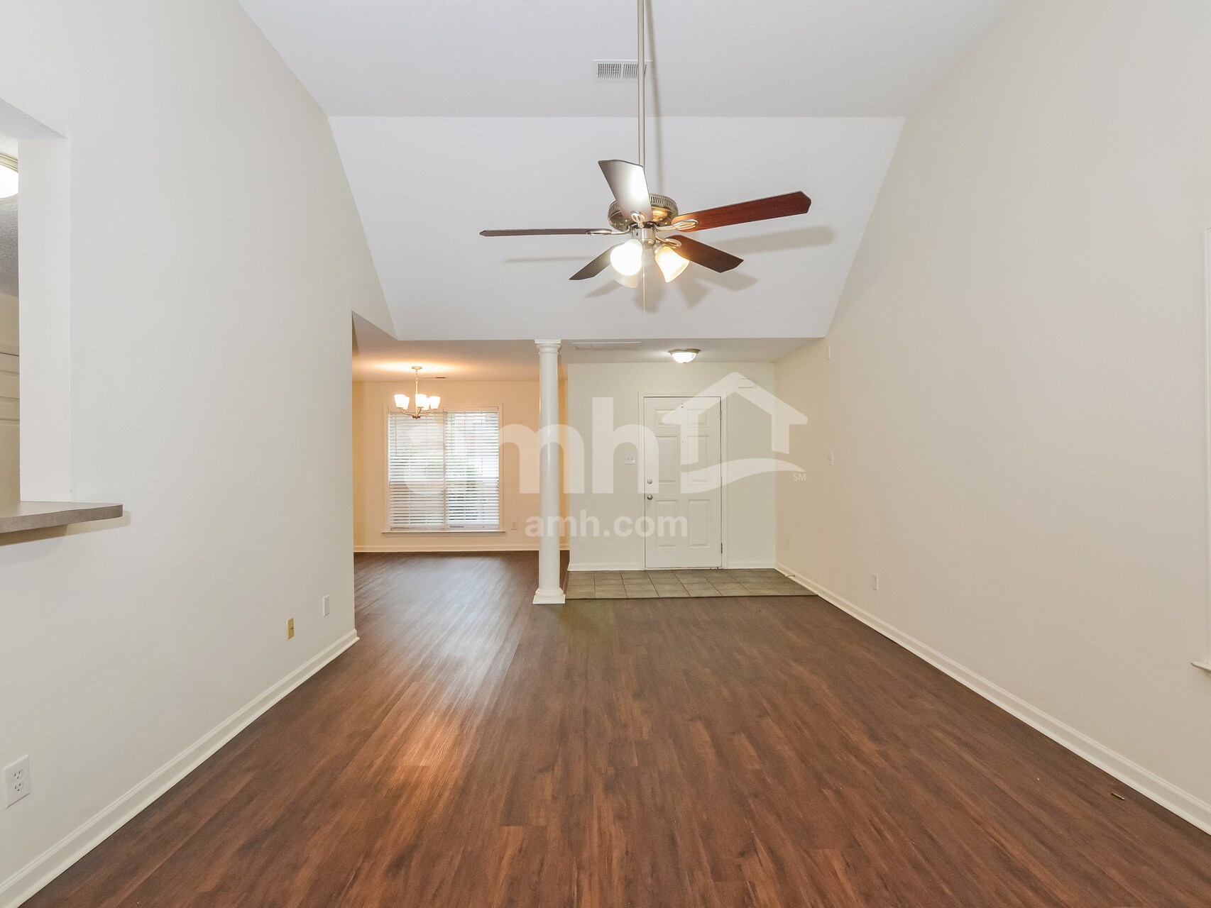 Building Photo - 1315 Chatman Cove