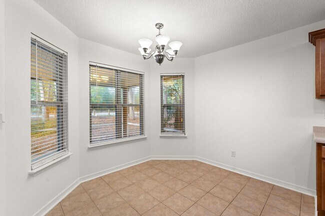 Building Photo - 71 Eventide Ln