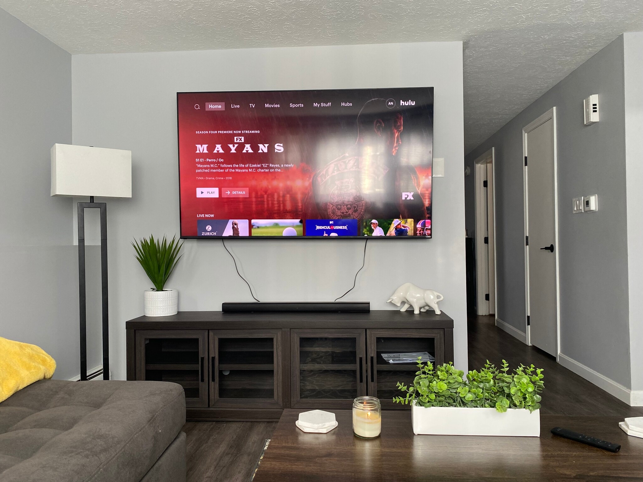 living room - 34 Hayes Ave