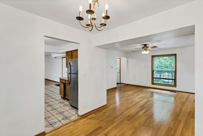 Building Photo - 3224 Bremerton Ln