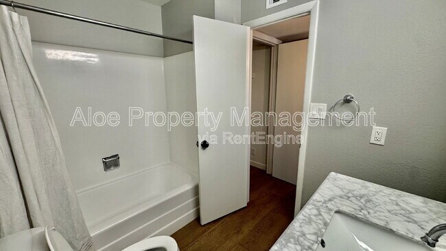 Building Photo - 8516 E McDonald Dr