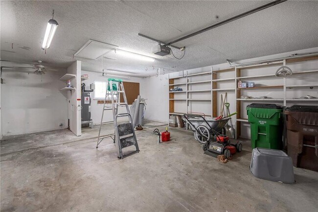 Building Photo - 507 San Jacinto St