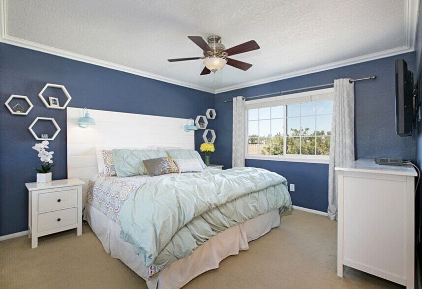 Building Photo - 3504 Paseo De Los Americanos